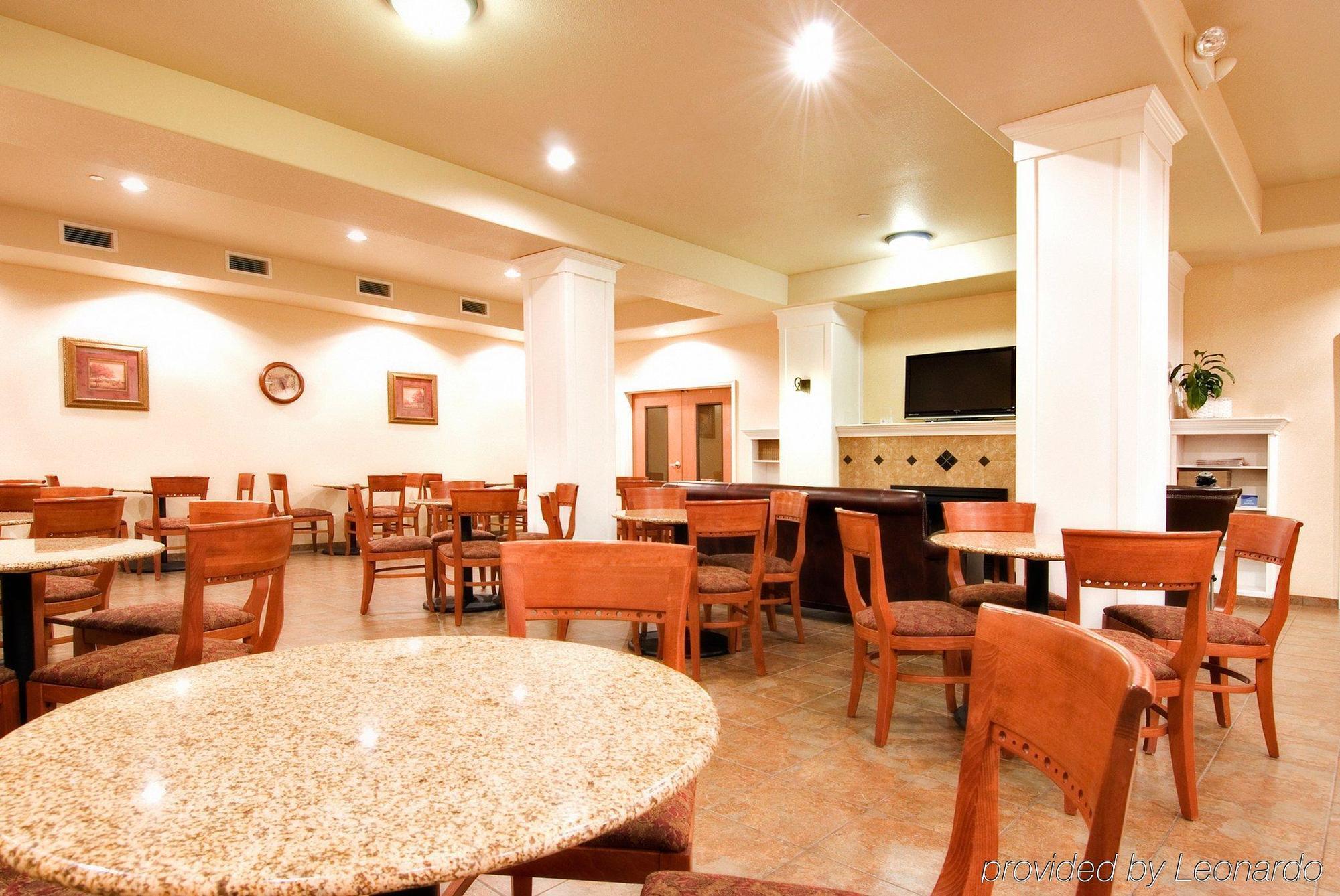 Wingate By Wyndham Moses Lake Restaurant bilde